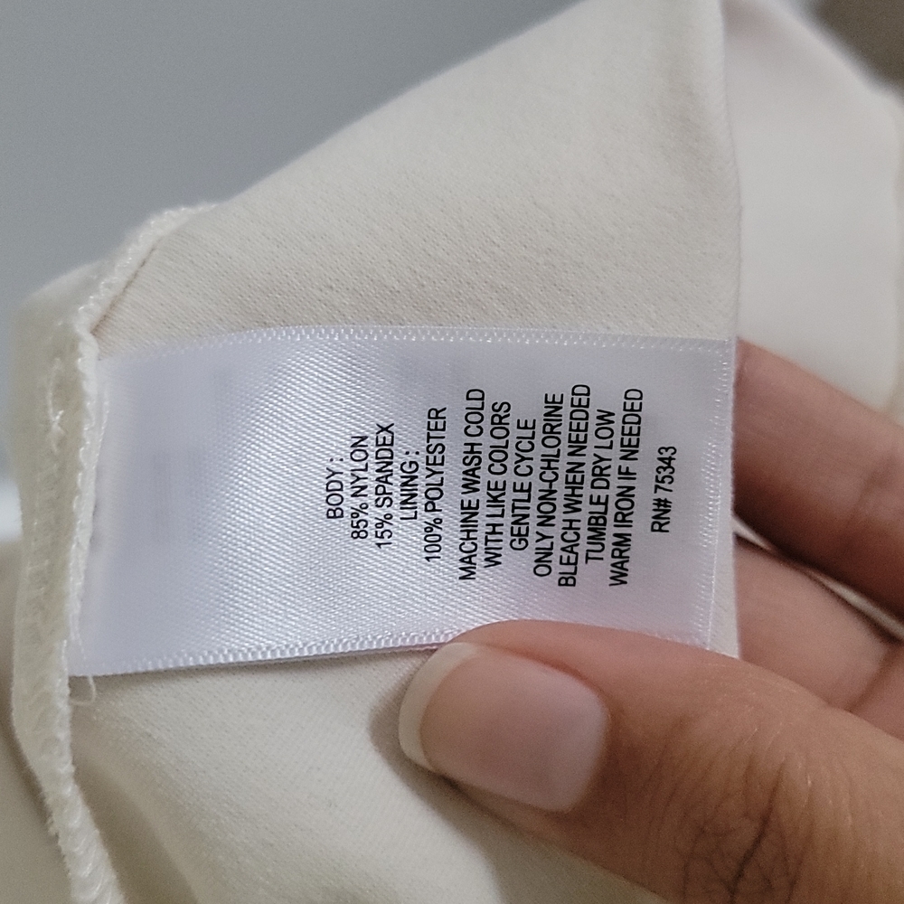 Ivory Knee Length Cynthia Rowley Size: 8 - Picture 6 of 6